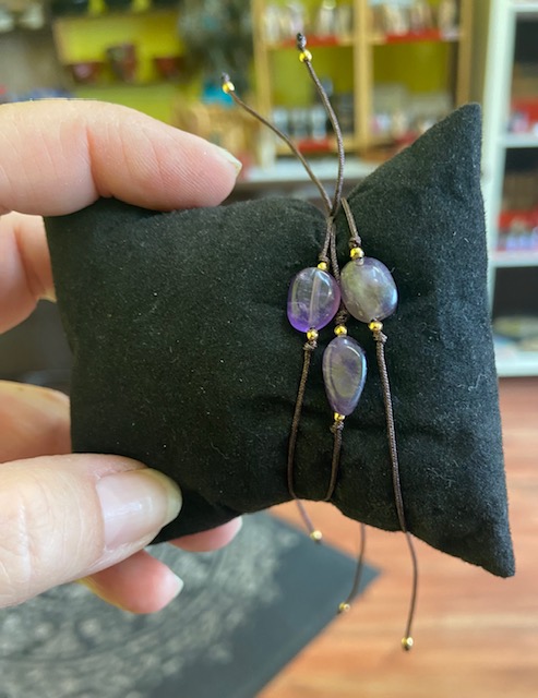 Amethyst Armband verstellbar Esoterik Chakra Schmuck Steine Steinschmuck spirituelle Geschenke Shop Kärnten Völkermarkt