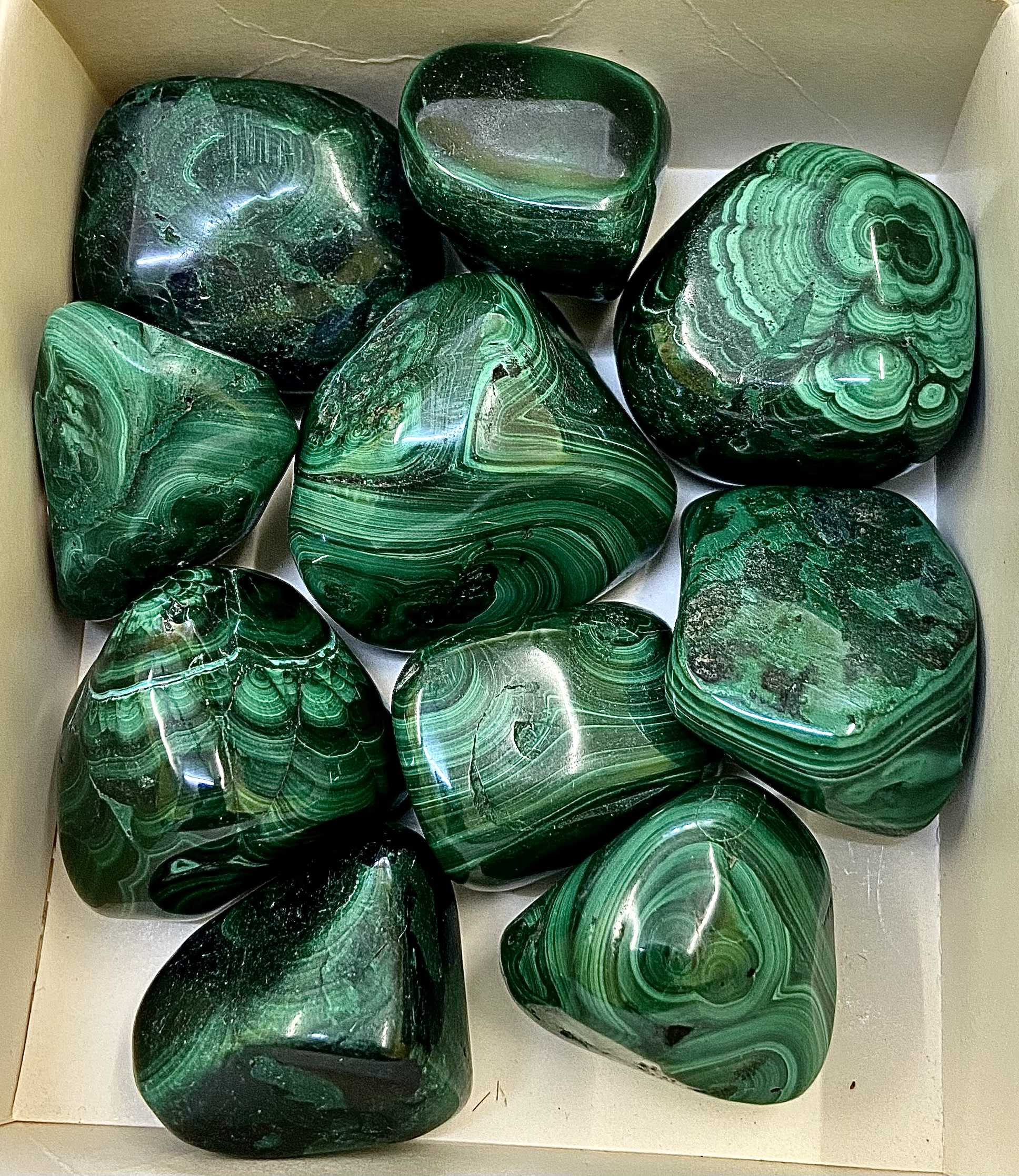 Malachit Trommelstein große Edelsteine Chakra Steine Herzchakra Energiesteine für Sternzeichen Waage Skorpion Geburtstagsgeschenk Geschenke Shop Völkermarkt