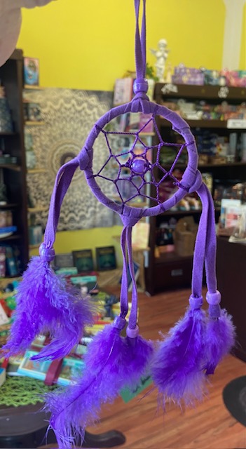 Traumfänger klein violett Schutz vor bösen Träumen und Energien Schutzrituale im Schlafzimmer kaufen