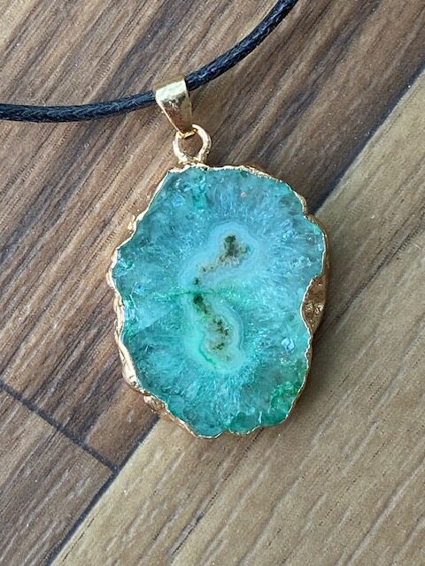 Achat Schmuck Chakra Steinschmuck Balance Ruhe Steine spiritueller Shop Völkermarkt Kärnten